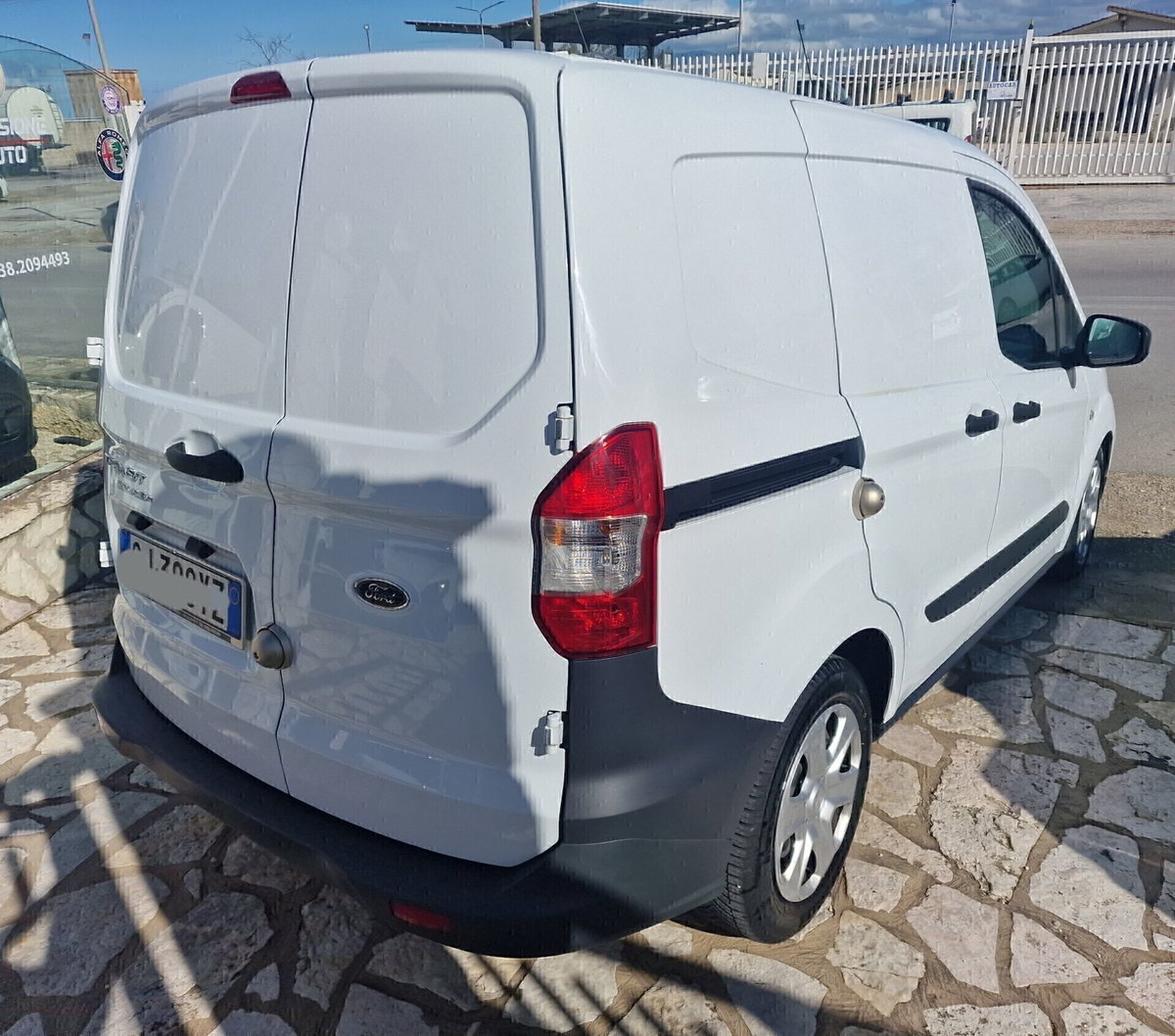 Ford Transit Courier 1.5 TDCi 75CV  Trend (4)