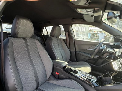 Peugeot 2008 PureTech 130 S&S EAT8 Allure Pack (12)