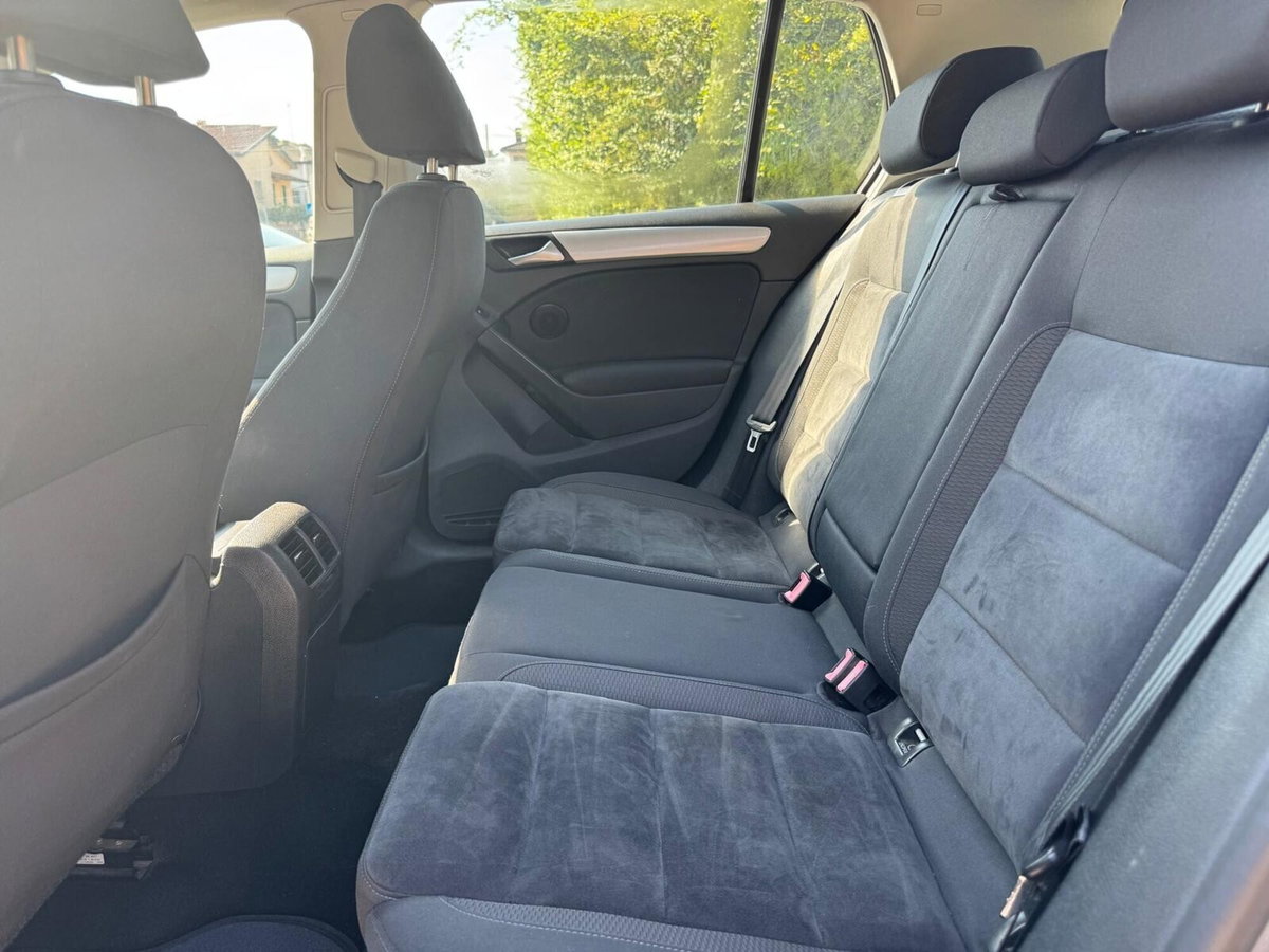 Volkswagen Golf 1.4 TSI 122CV DSG 5p. Highline (20)