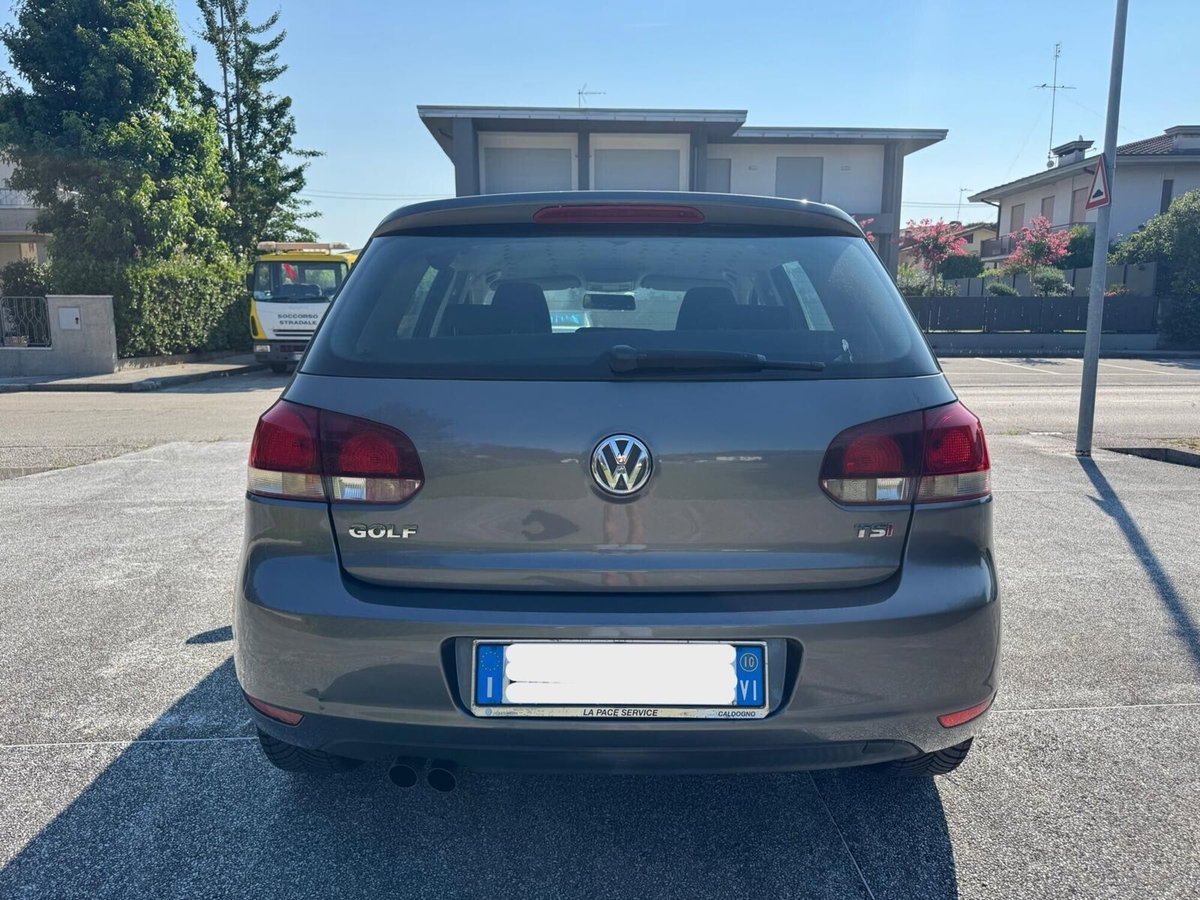 Volkswagen Golf 1.4 TSI 122CV DSG 5p. Highline (6)