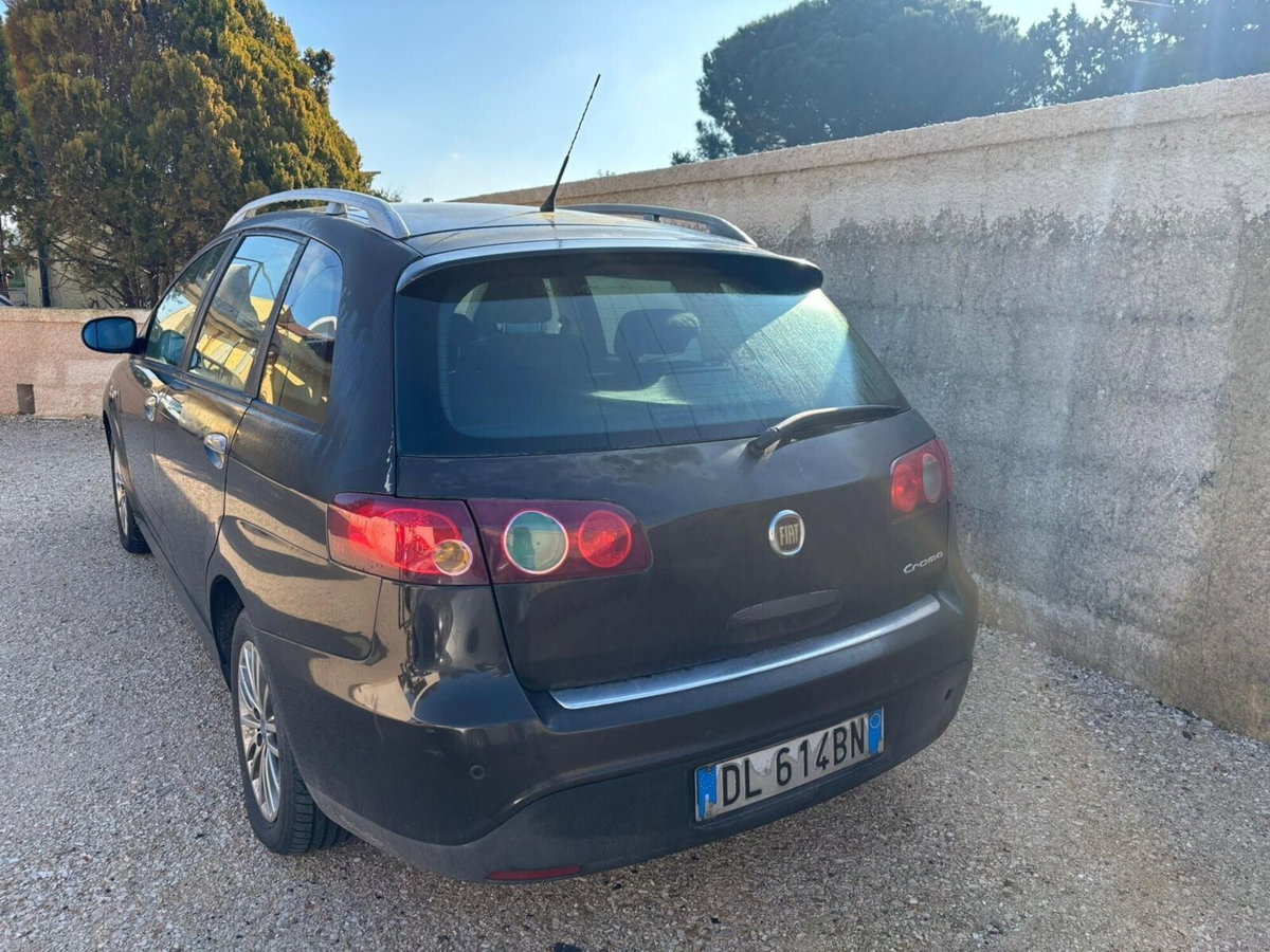 Fiat Croma 1.9 Multijet Active (3)