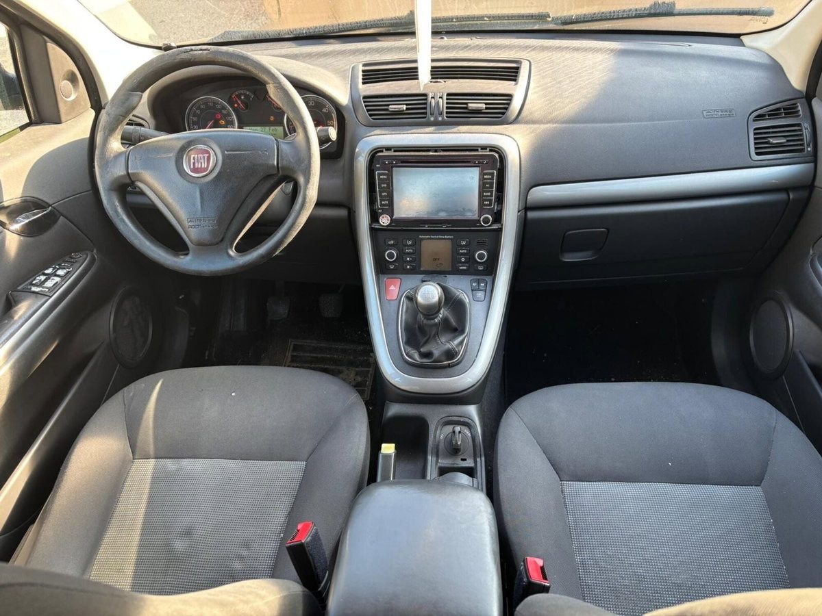 Fiat Croma 1.9 Multijet Active (8)