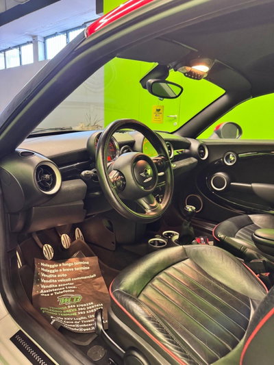 MINI Mini Coupé 1.6 John Cooper Works Coupé (3)