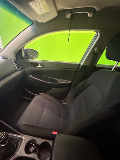 Hyundai Tucson 1.7 CRDi XPossible (10)