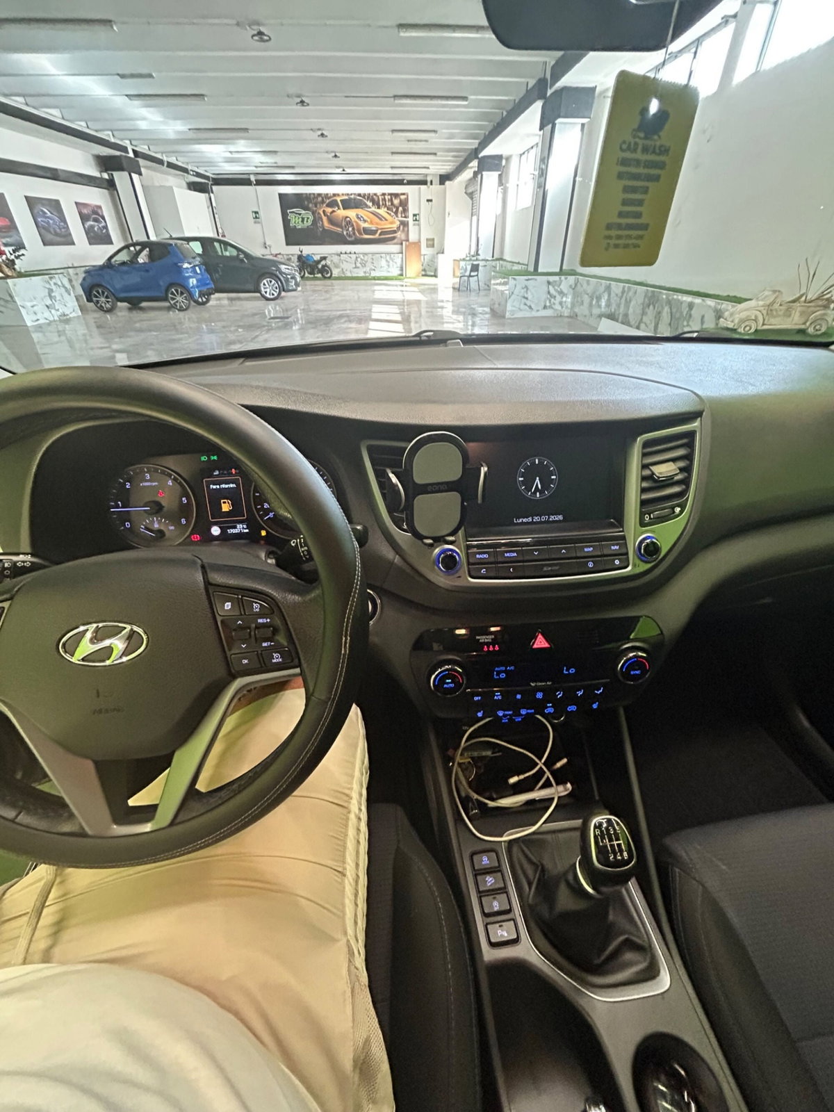 Hyundai Tucson 1.7 CRDi XPossible (19)