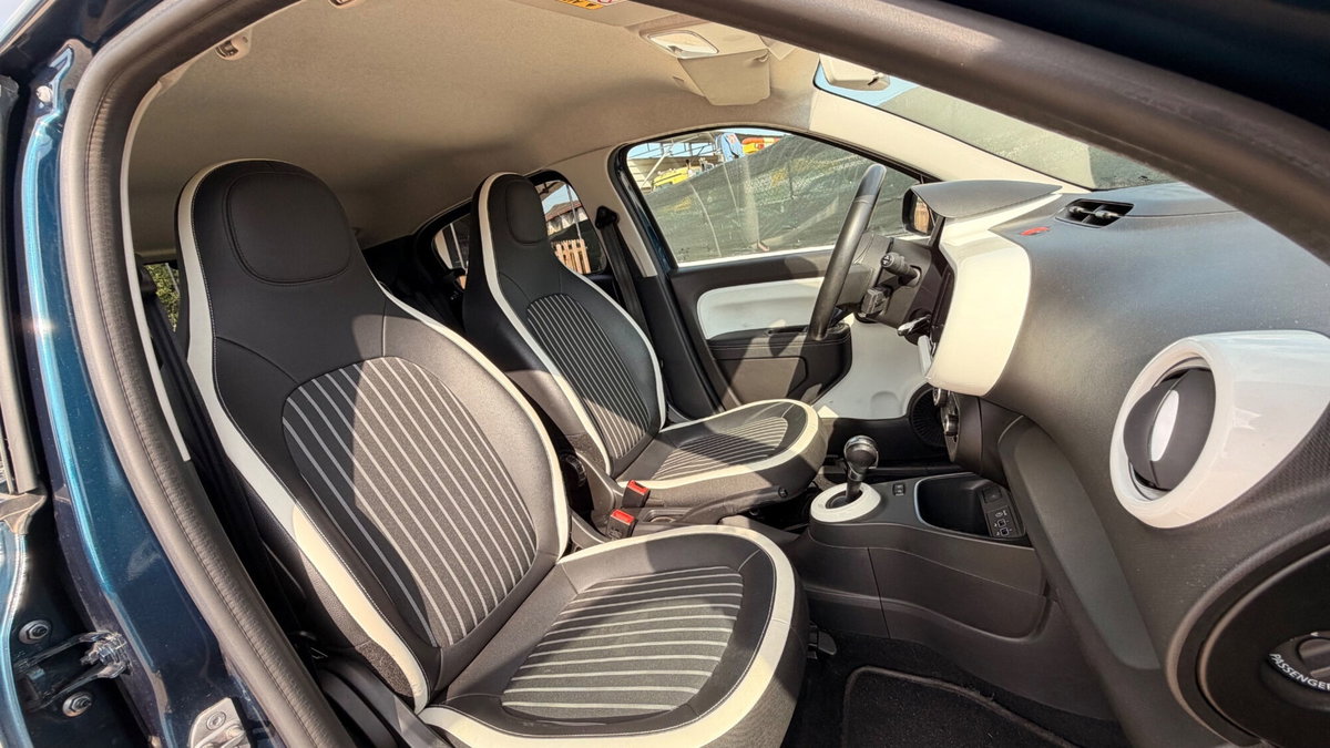Renault Twingo Electric Intens (14)