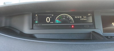 Renault Scenic E-Tech Electric XMod dCi 110 CV EDC Bose (10)