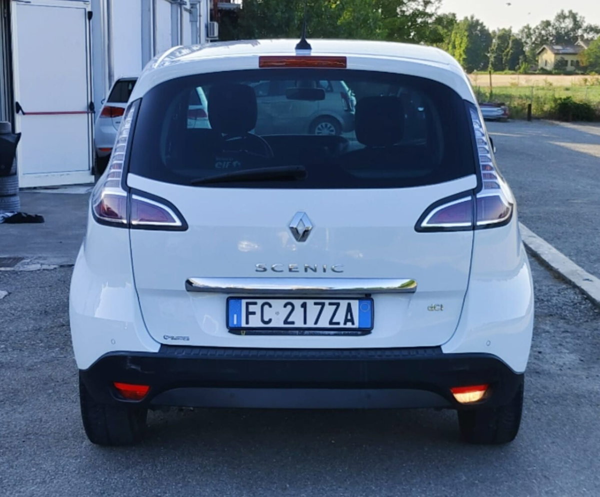 Renault Scenic E-Tech Electric XMod dCi 110 CV EDC Bose (13)