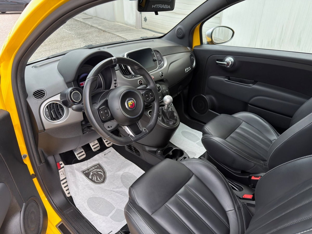Abarth 595 595 1.4 Turbo T-Jet 165 CV Turismo (10)