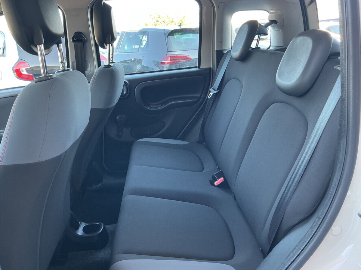 Fiat Panda 1.3 MJT 95 CV S&S Lounge (12)