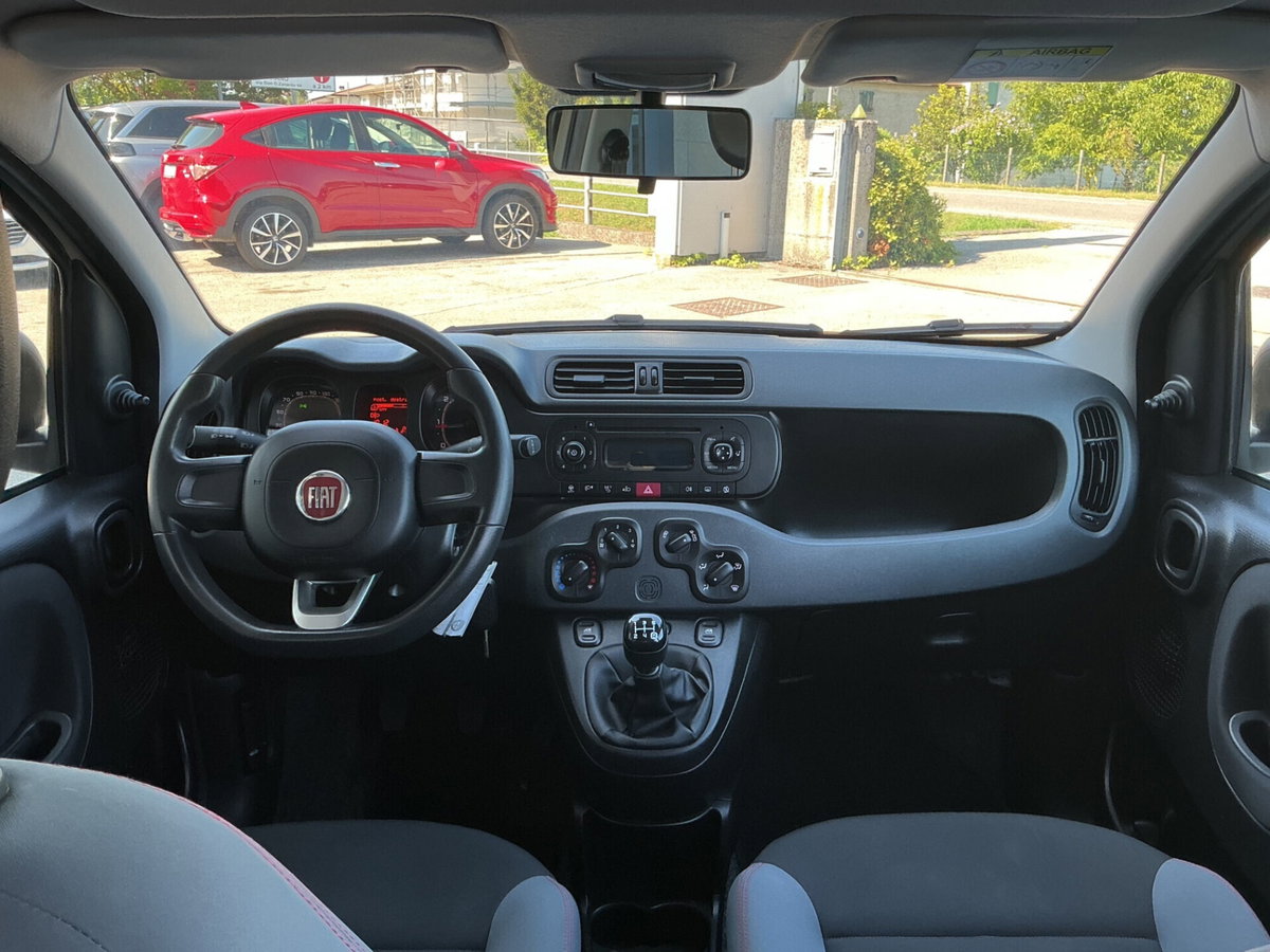 Fiat Panda 1.3 MJT 95 CV S&S Lounge (15)