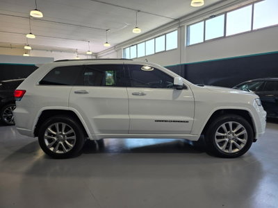 Jeep Grand Cherokee 3.0 V6 CRD 250 CV Multijet II Overland (6)