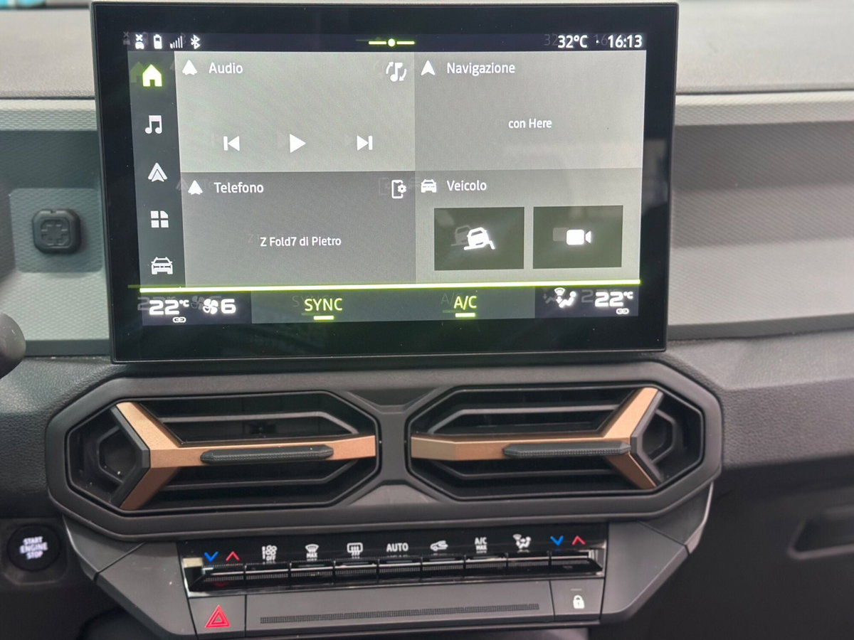 Dacia Bigster 1.2 mild hybrid Journey 140cv (19)