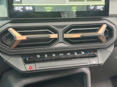 Dacia Bigster 1.2 mild hybrid Journey 140cv (20)