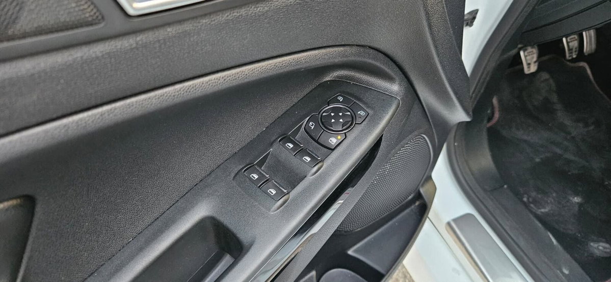 Ford EcoSport 1.5 TDCi 100 CV Start&Stop ST-Line (16)