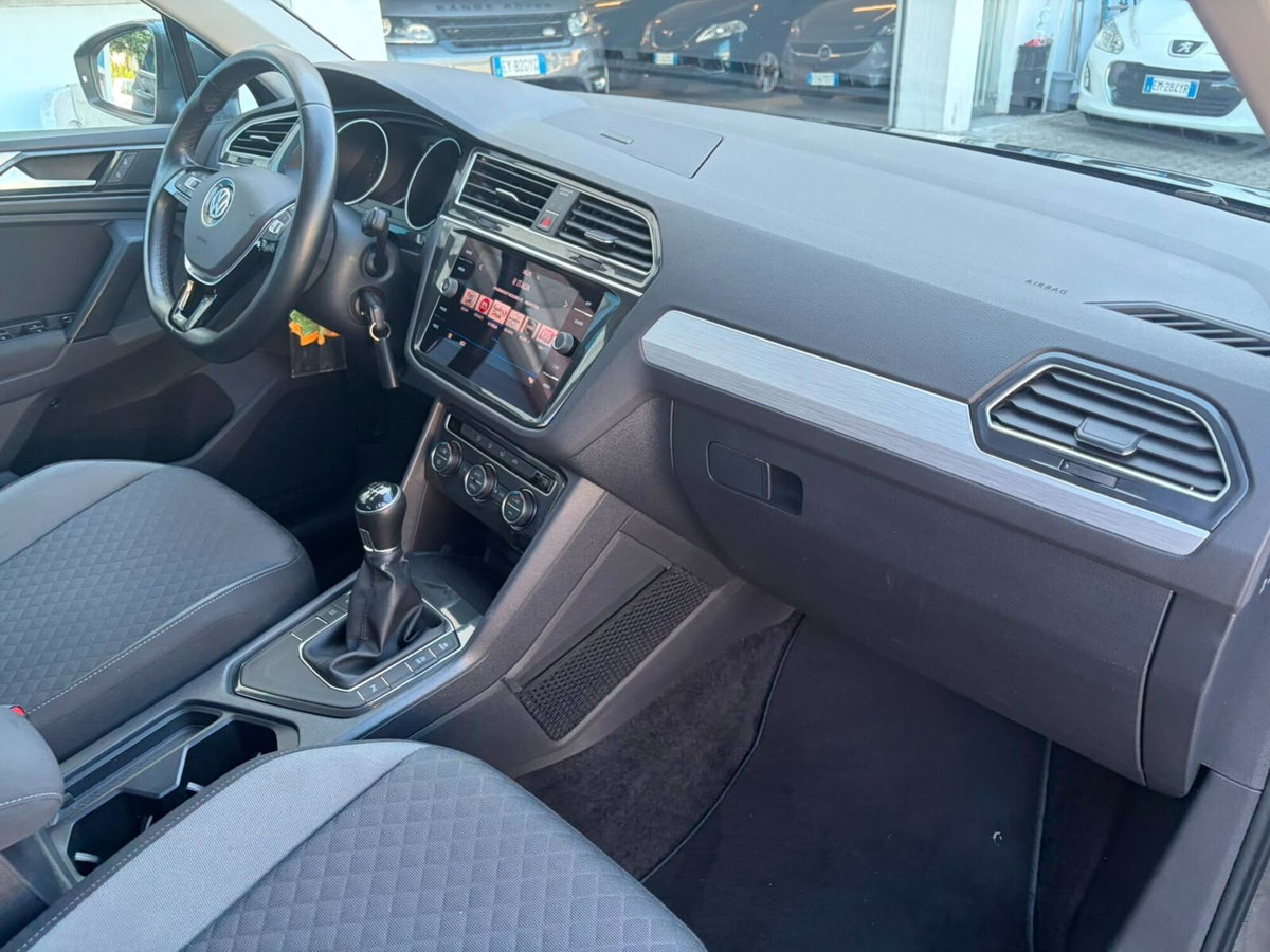 Volkswagen Tiguan 1.4 TSI Sport BlueMotion Technology (11)