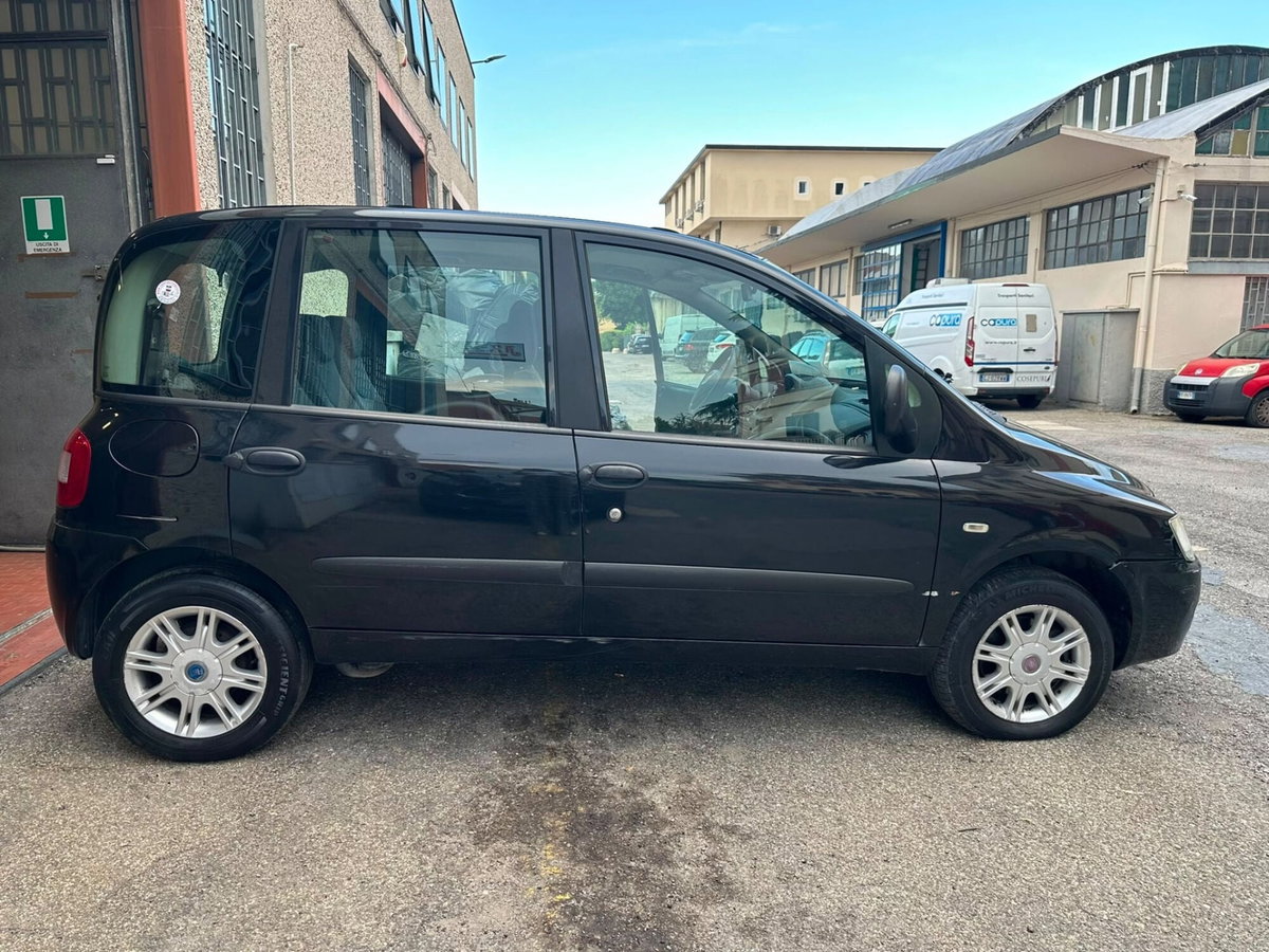 Fiat Multipla 1.6 16V Natural Power Active (4)
