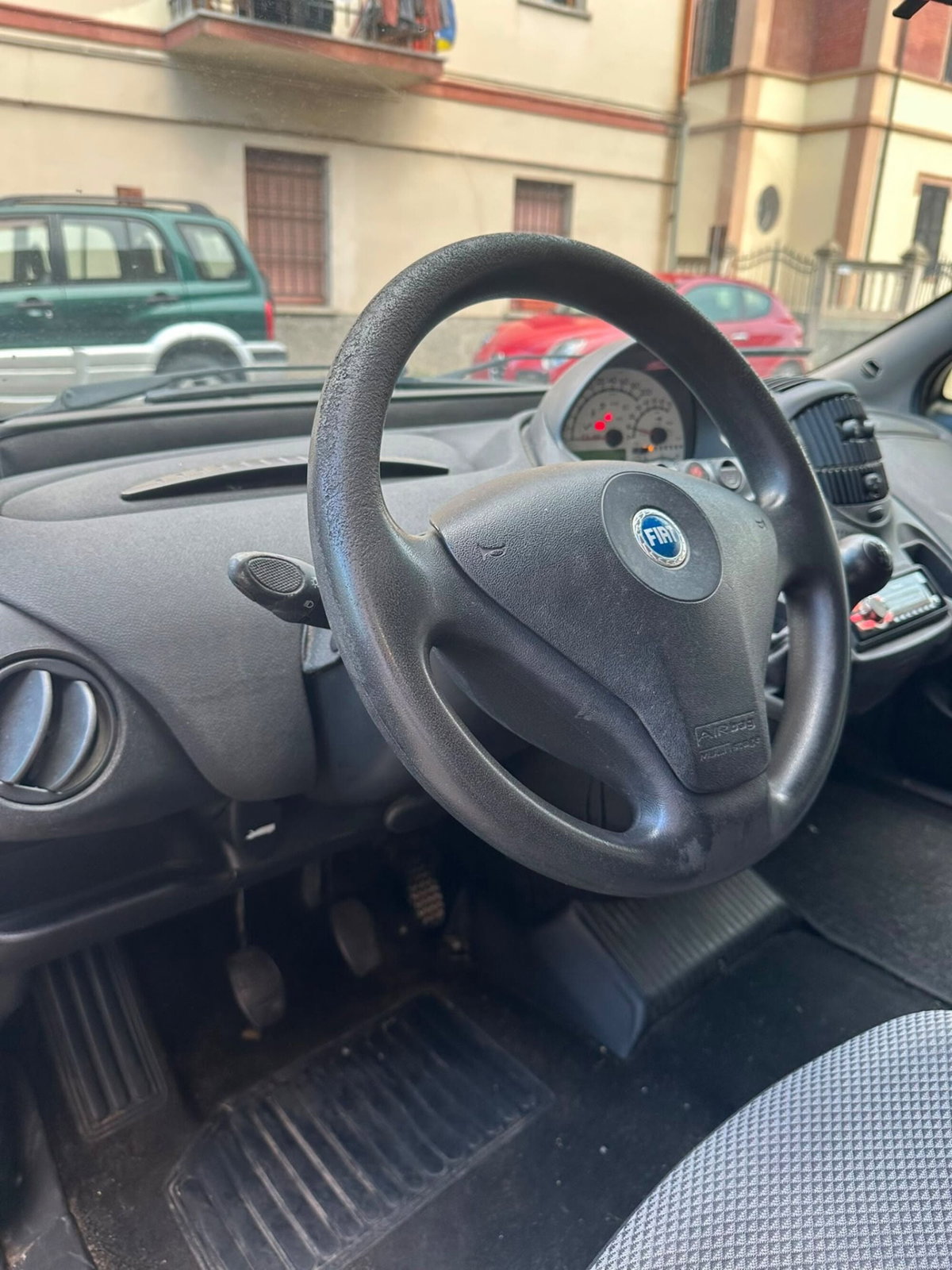 Fiat Multipla 1.6 16V Natural Power Active (9)