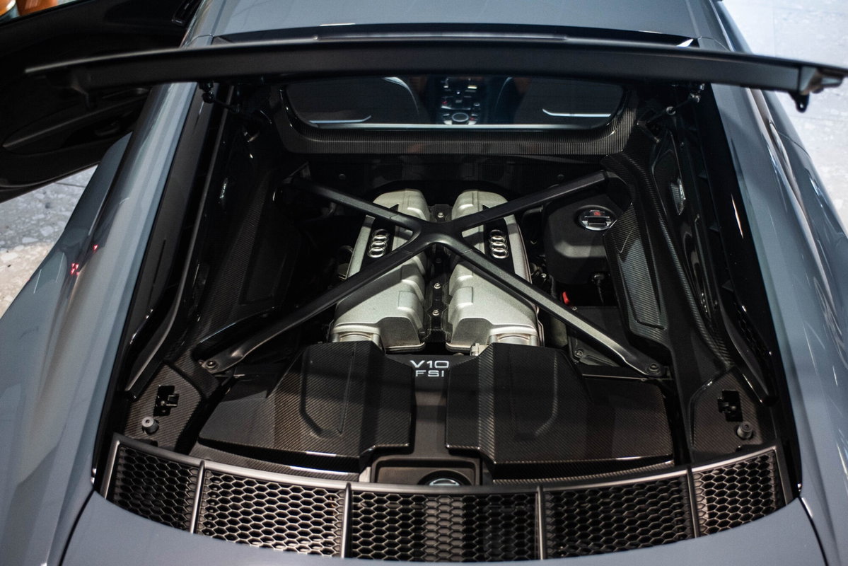 Audi R8 Coupé Coupe 5.2 V10 Performance quattro 620cv s tronic (17)