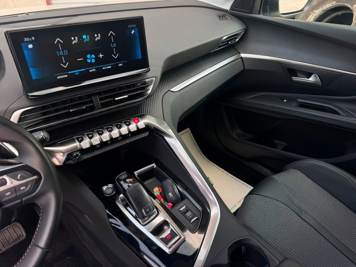 Peugeot 3008 BlueHDi 130 S&S EAT8 Allure Pack (12)