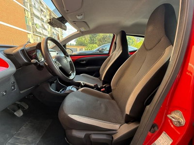 Toyota Aygo Connect 1.0 VVT-i 72 CV 5 porte x-cool MMT (15)