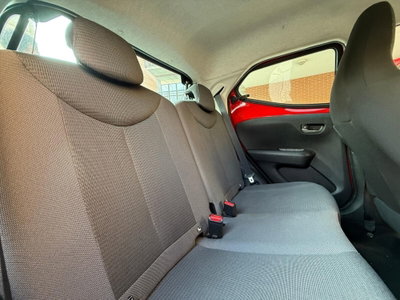 Toyota Aygo Connect 1.0 VVT-i 72 CV 5 porte x-cool MMT (20)
