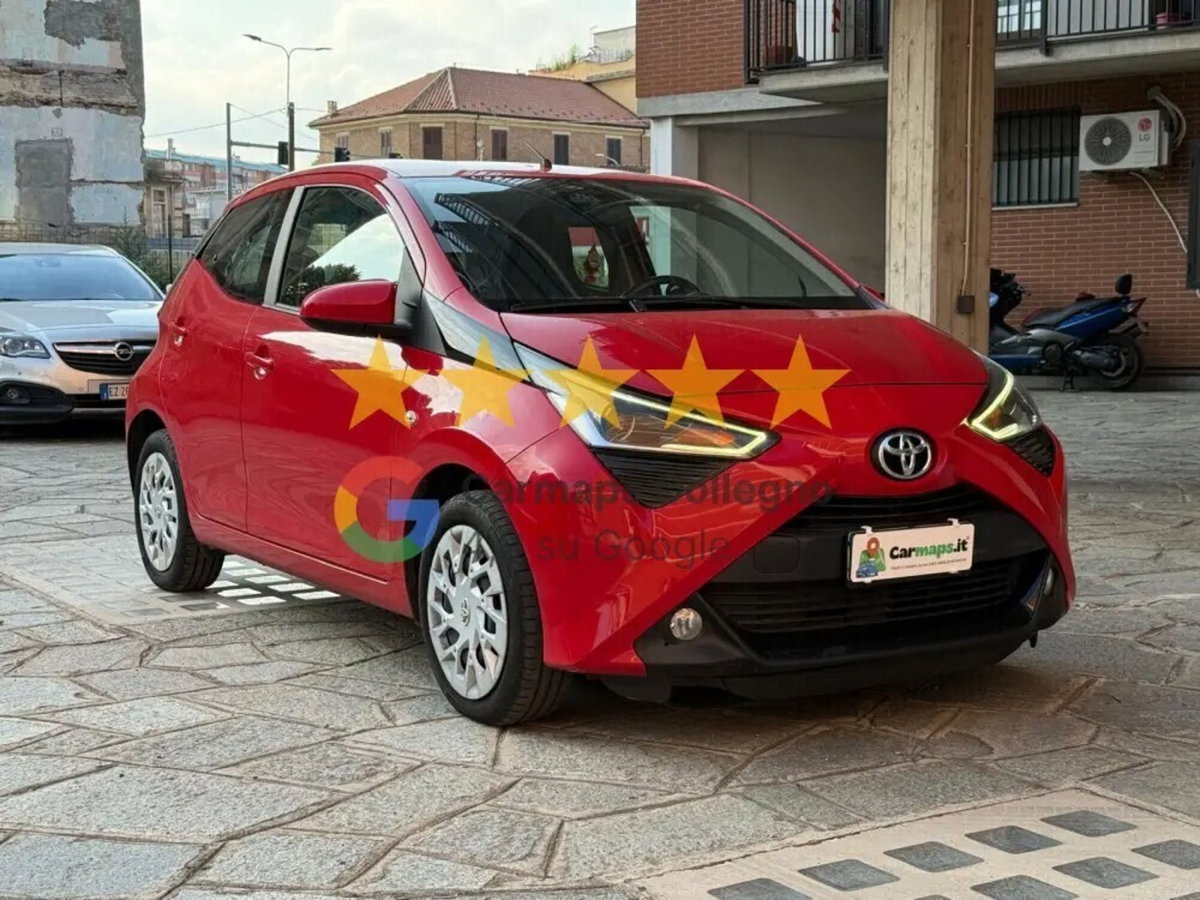 Toyota Aygo Connect 1.0 VVT-i 72 CV 5 porte x-cool MMT (3)