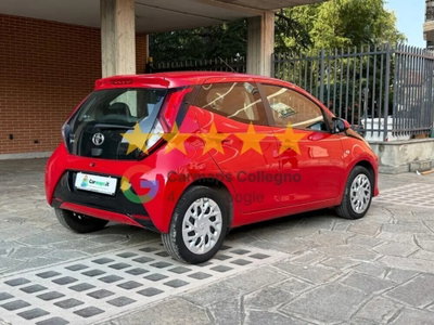 Toyota Aygo Connect 1.0 VVT-i 72 CV 5 porte x-cool MMT (5)