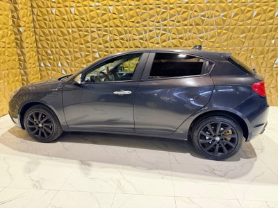 Alfa Romeo Giulietta 1.6 JTDm Business 120cv (5)