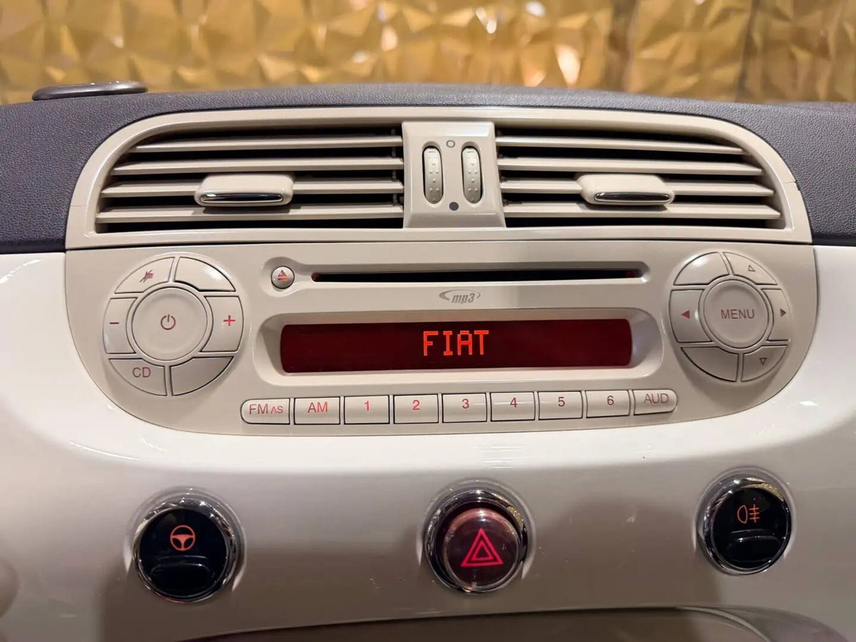 Fiat 500 1.3 Multijet 16V 95 CV Lounge (11)