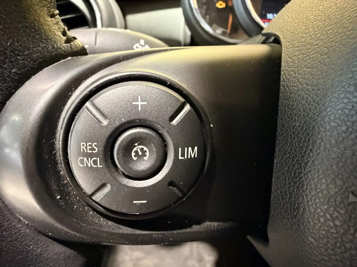 MINI Mini 1.5 One D Boost (13)