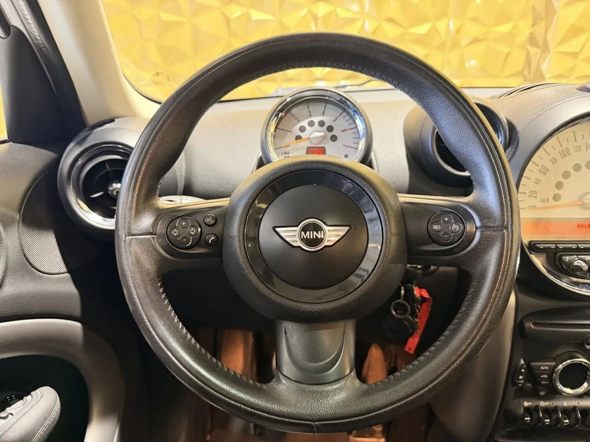 MINI Mini Countryman 1.6 Cooper D Countryman (10)