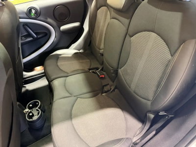 MINI Mini Countryman 1.6 Cooper D Countryman (9)