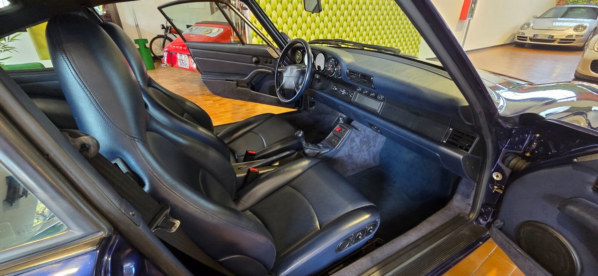 Porsche 911 Coupé Carrera 2 (11)