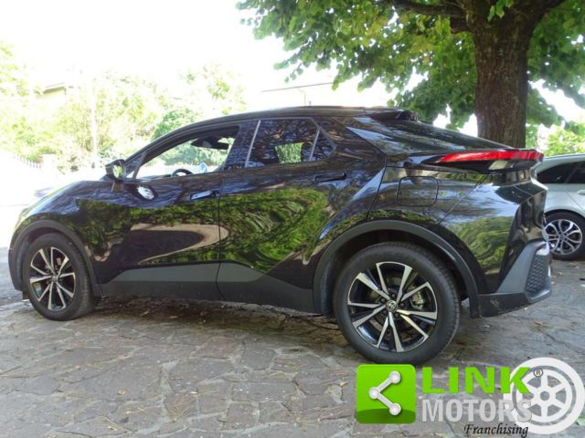 Toyota Toyota C-HR 1.8 hev Active fwd e-cvt (11)