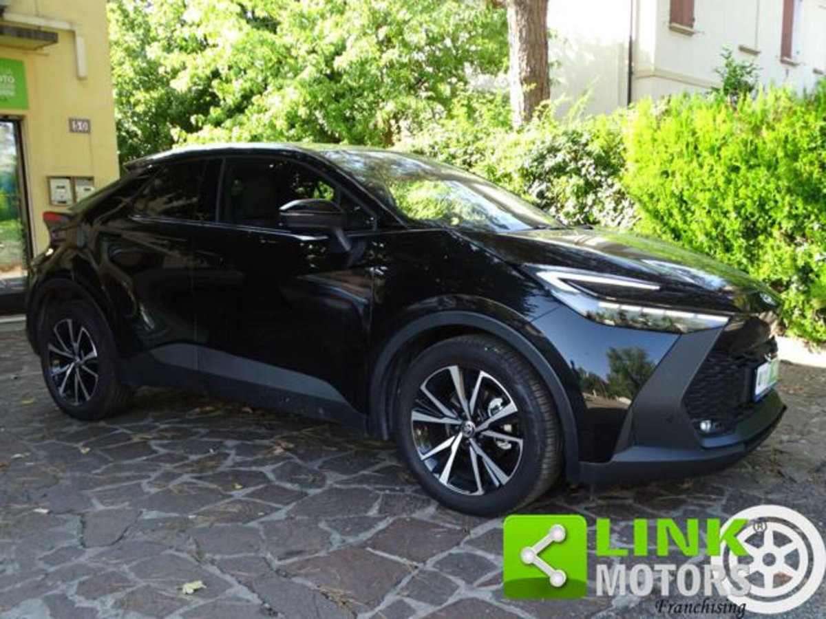Toyota Toyota C-HR 1.8 hev Active fwd e-cvt (19)