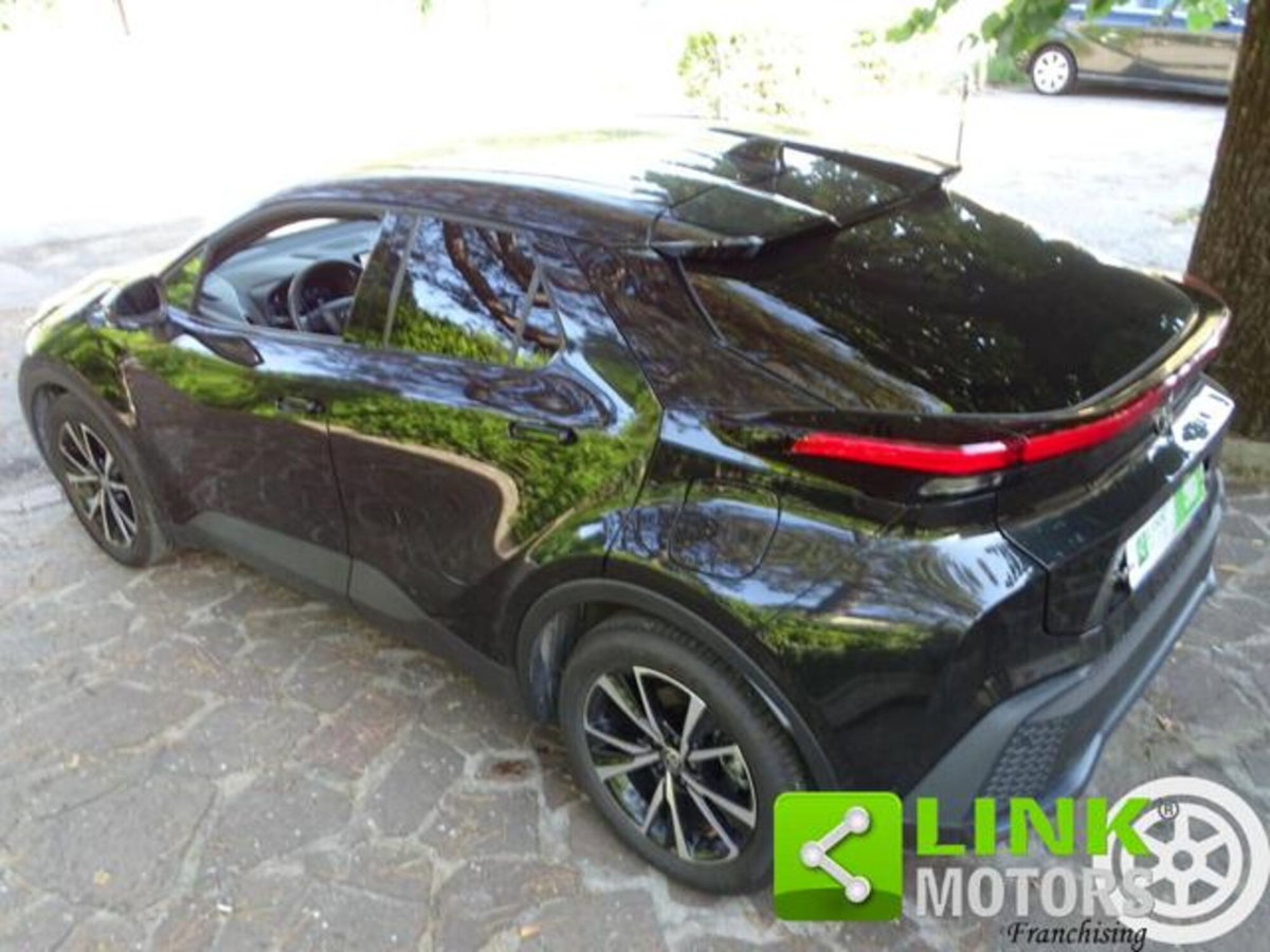 Toyota Toyota C-HR 1.8 hev Active fwd e-cvt (7)