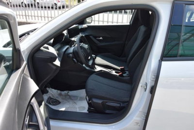Peugeot 2008 1.2 puretech Style s&s 100cv (13)