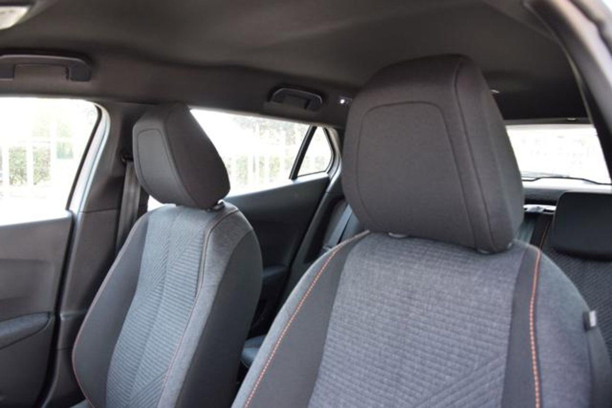 Peugeot 2008 1.2 puretech Style s&s 100cv (14)