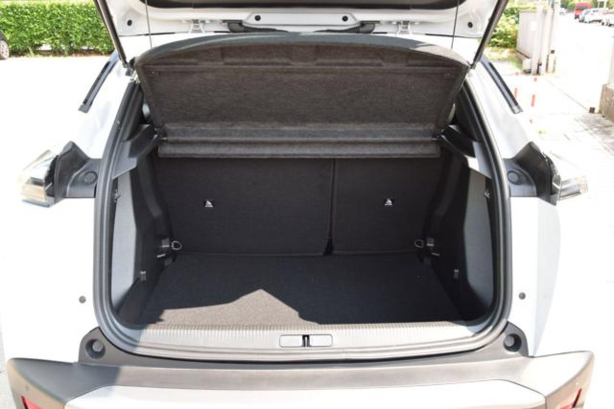 Peugeot 2008 1.2 puretech Style s&s 100cv (7)