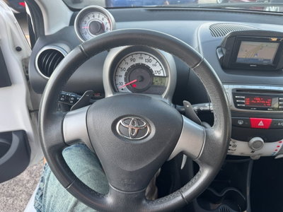 Toyota Aygo 1.0 12V VVT-i 5 porte Lounge Connect (14)
