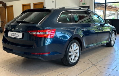 Skoda Superb Station Wagon 2.0 TDI DSG Wagon Ambition (6)