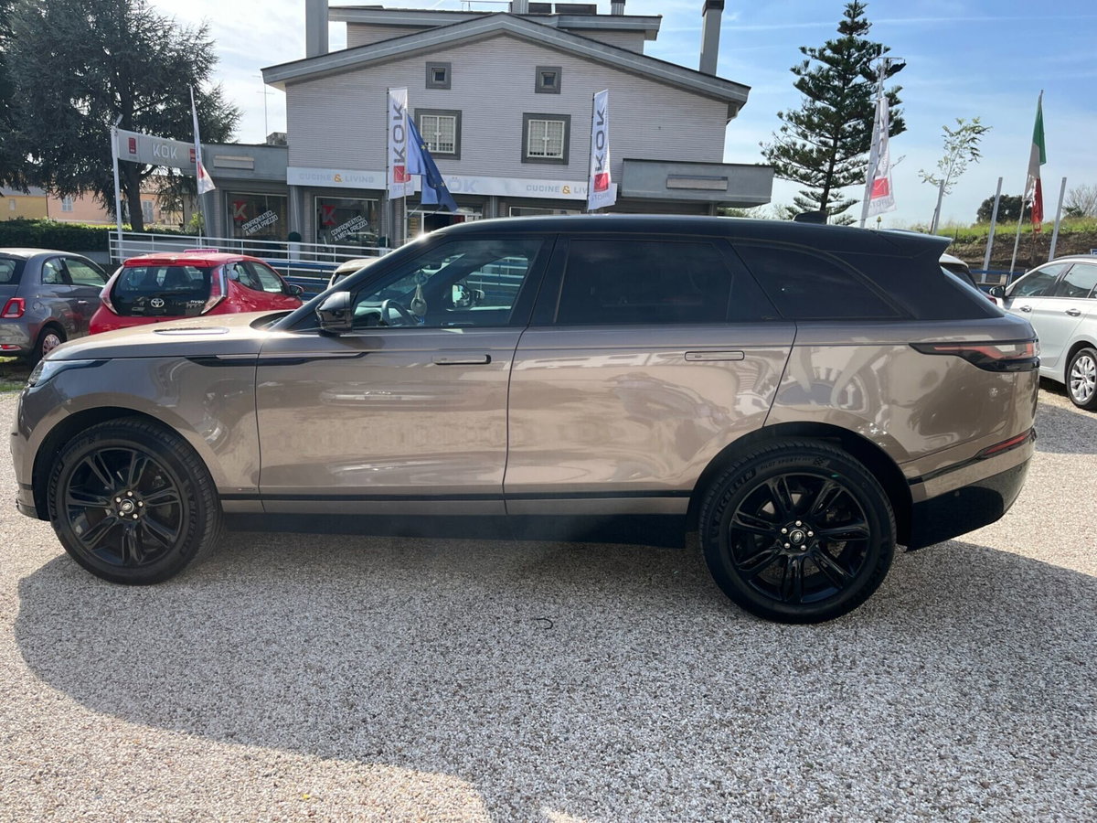 Land Rover Range Rover Velar 2.0D I4 180 CV R-Dynamic HSE (7)