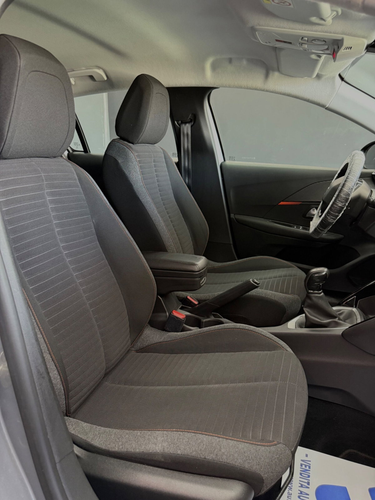 Peugeot 208 PureTech 75 Stop&Start 5 porte Like (15)