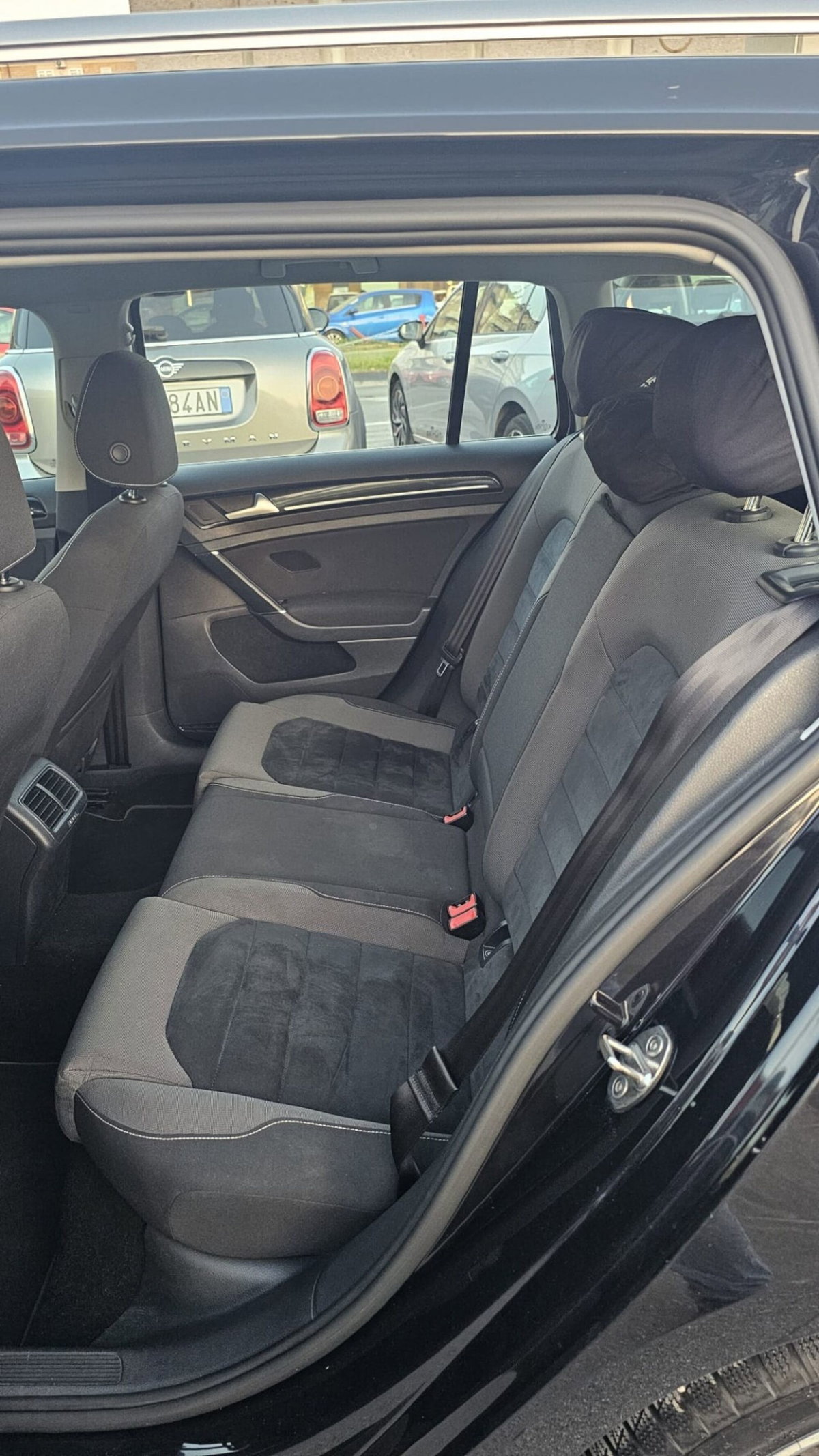 Volkswagen Golf Variant 1.6 TDI 110 CV Executive BlueMotion Technology (14)