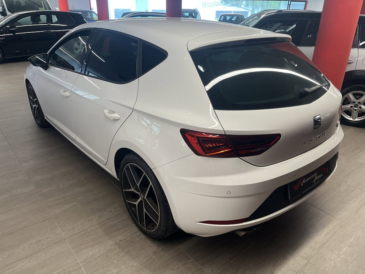 SEAT Leon ST Sportstourer 1.5 tsi FR 150cv (5)