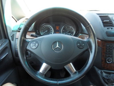 Mercedes-Benz Viano 2.2 CDI Ambiente L (14)