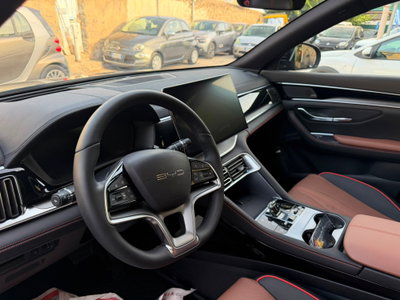 Byd Seal U DM-i 1.5 phev Design awd (7)
