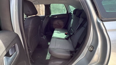 Opel Crossland 1.2 Elegance s&s 110cv (7)