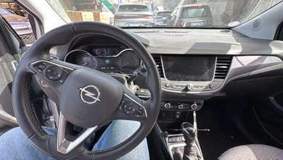 Opel Crossland 1.2 Elegance s&s 110cv (9)